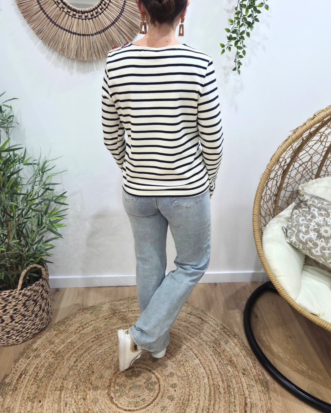 T-shirt marinière femme manches longues boutons coeurs broderie bisous rouge