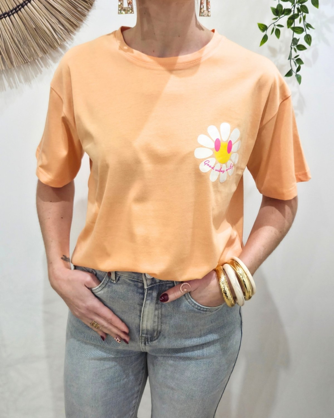 T-Shirt femme orange fleurs good vibes Only