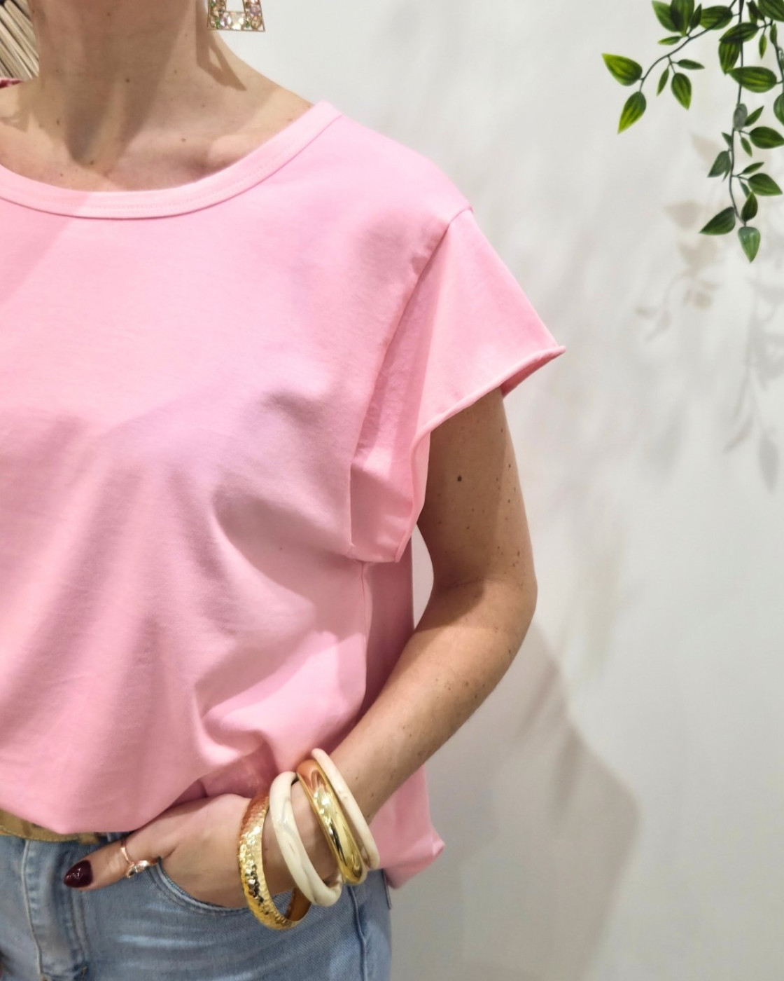 T-Shirt femme uni asymétrique Kiana