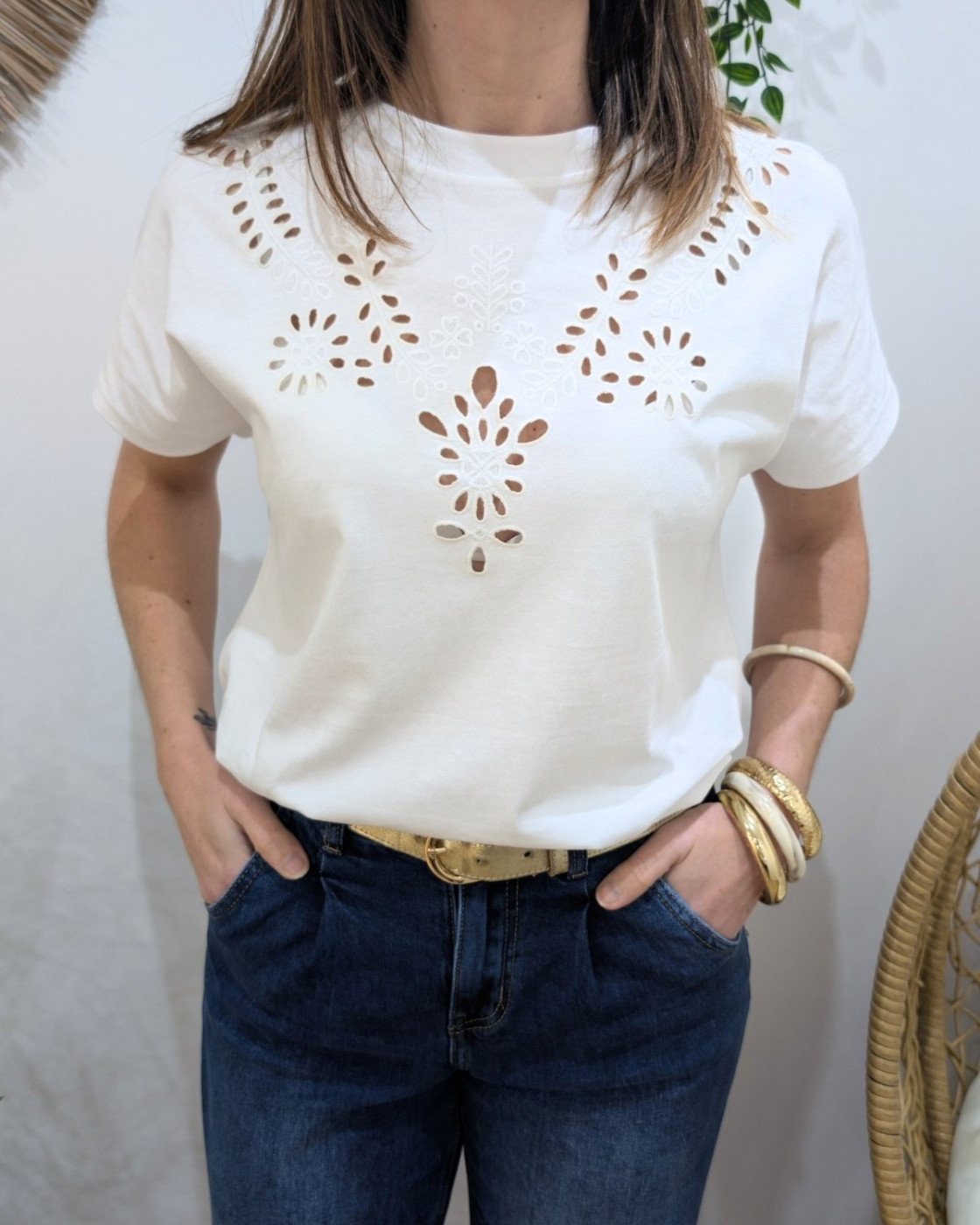 T-Shirt femme blanc broderies ajourées Altana