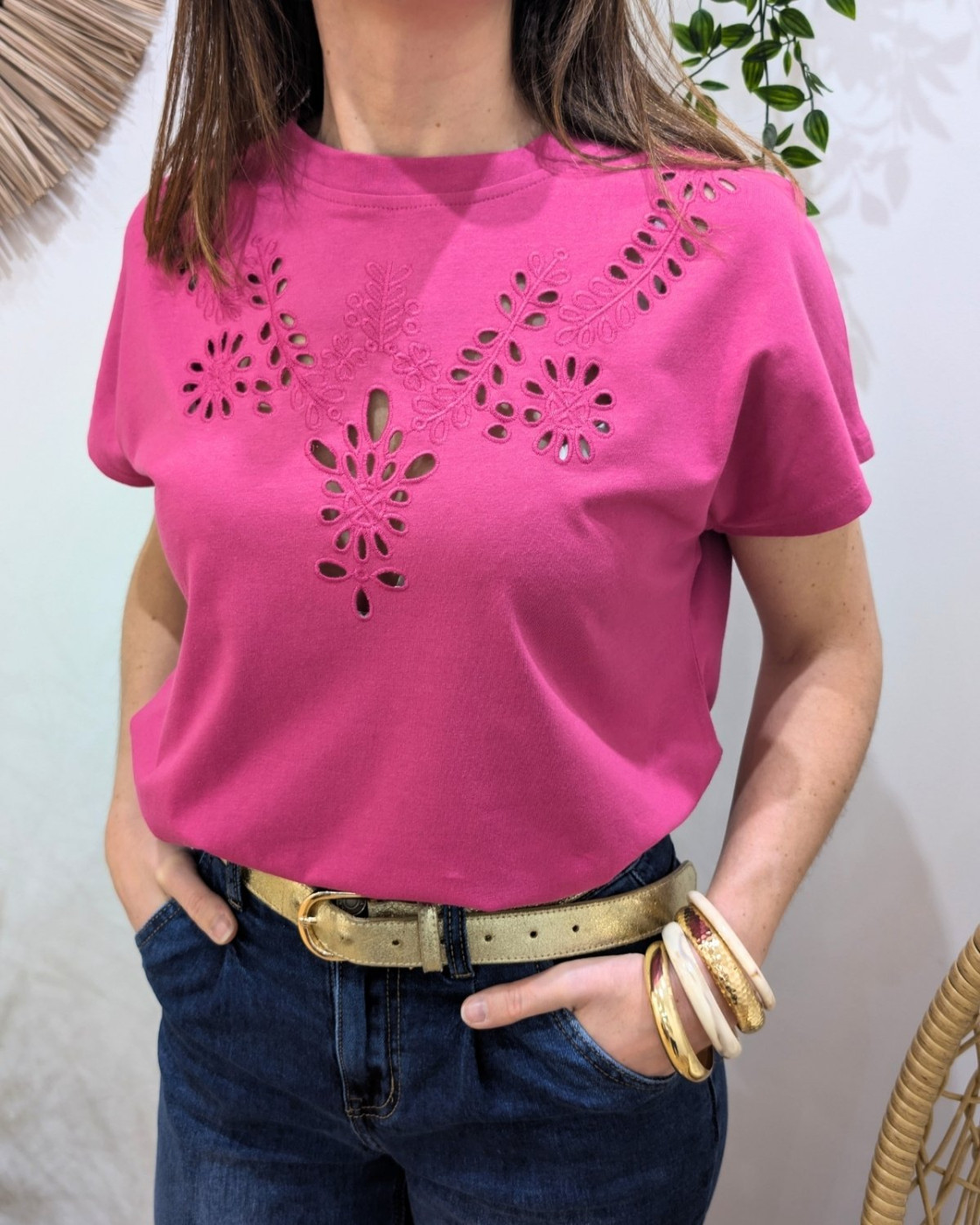 T-Shirt femme fuchsia broderies ajourées Altana