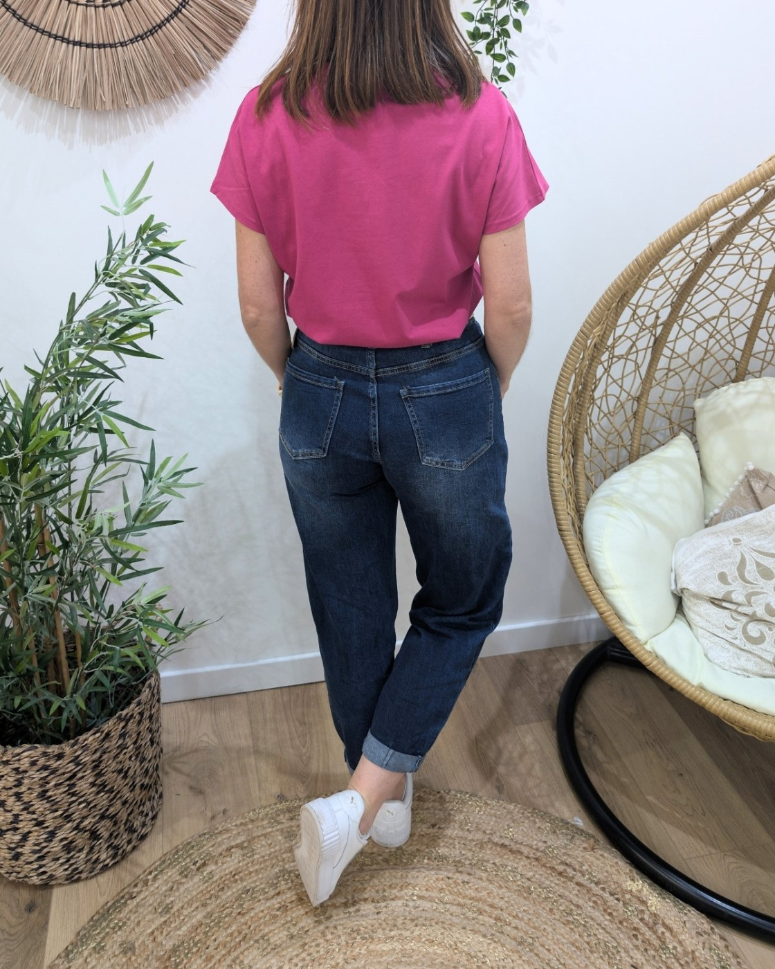 T-Shirt femme fuchsia broderies ajourées Altana