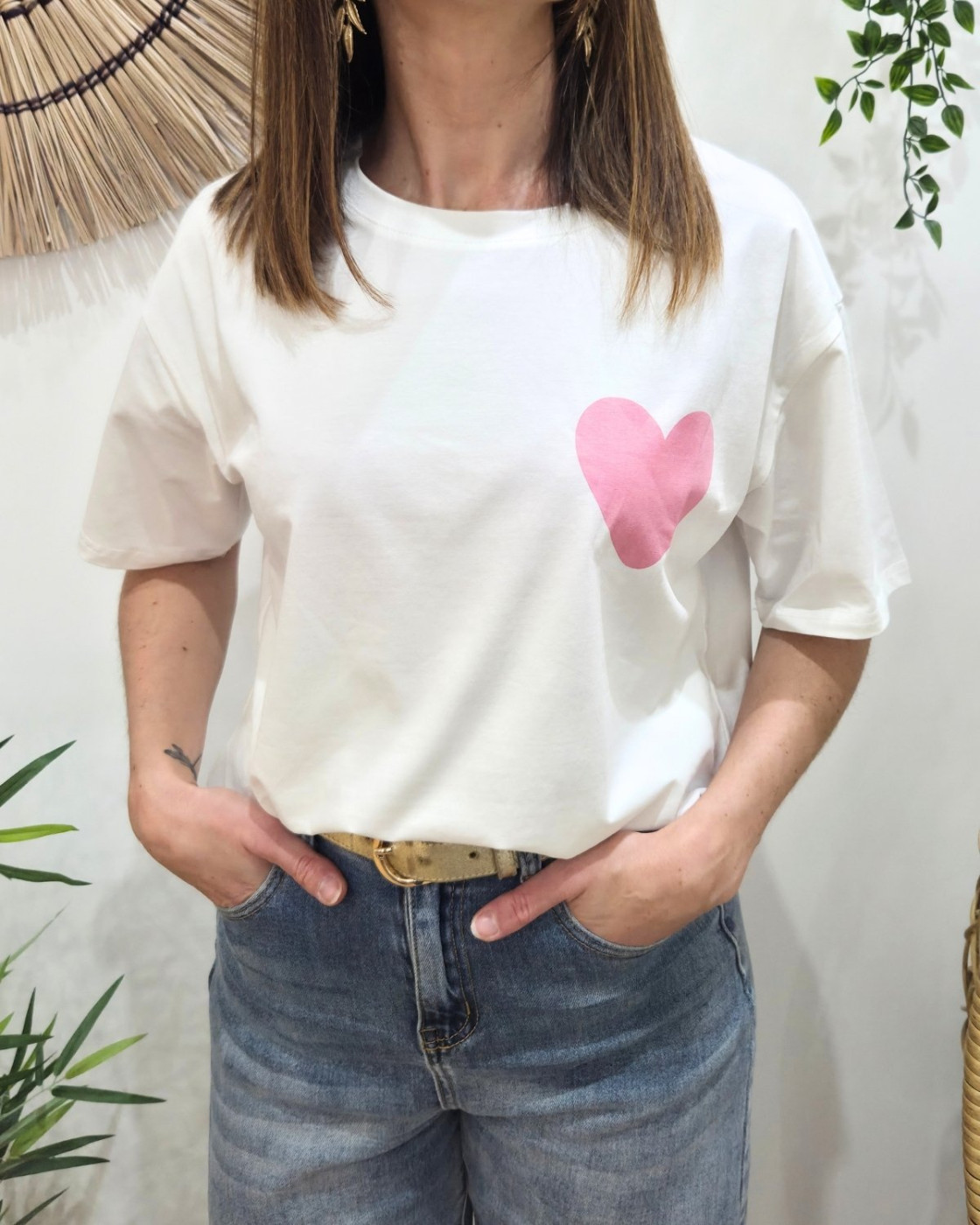 T-shirt femme blanc love is love multicolore