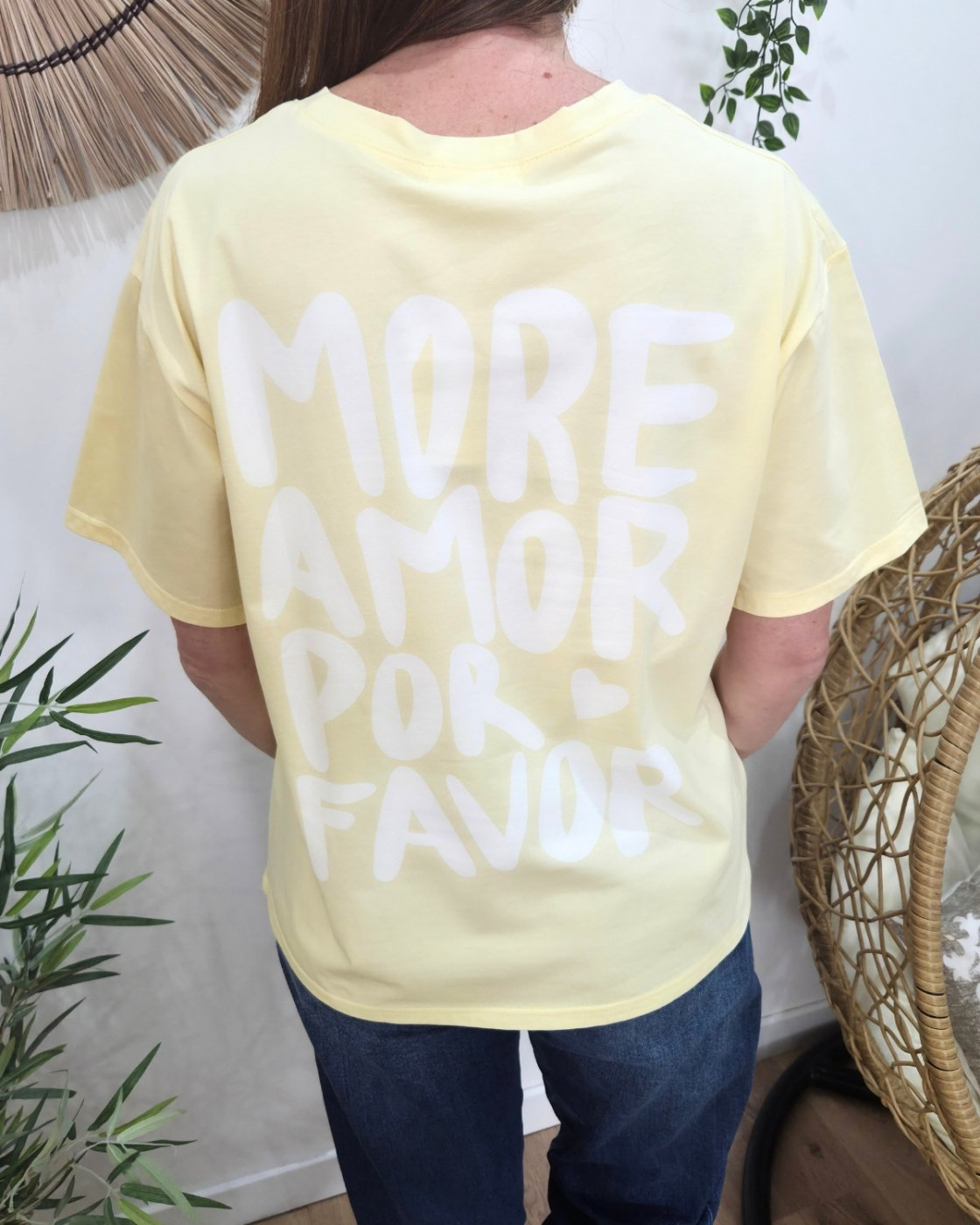 T-shirt femme jaune more amor por favor