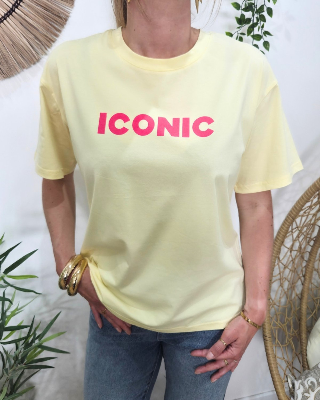 T-shirt femme jaune iconic