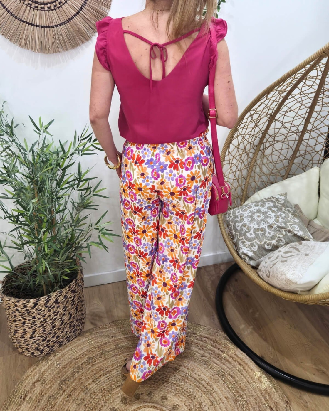 Top femme uni rose fichsia manches volantes