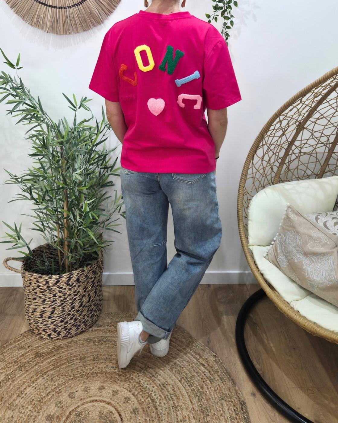 T-shirt femme rose fuchsia ICONIC moumoute multicolore