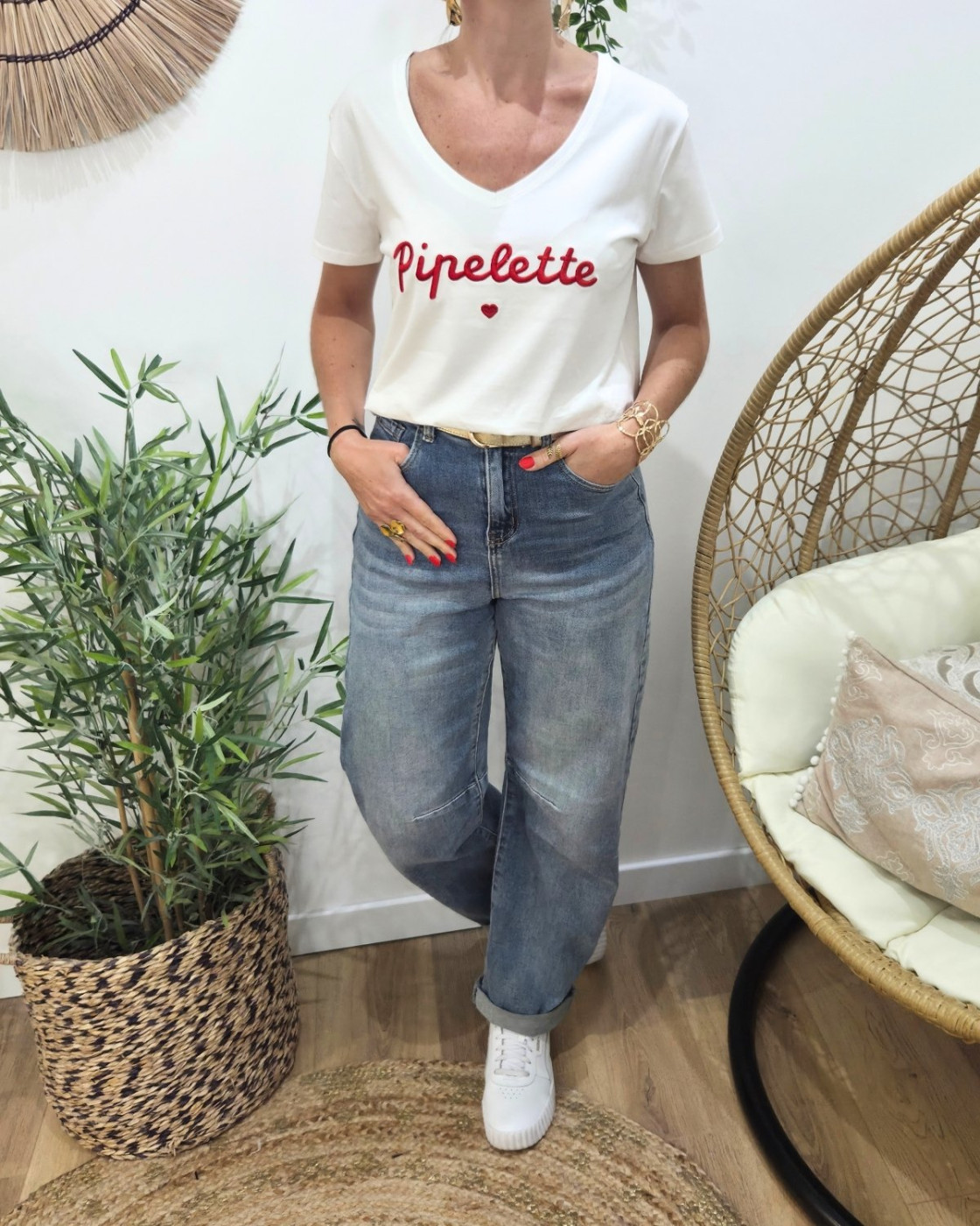 T-Shirt femme blanc broderie pipelette rouge