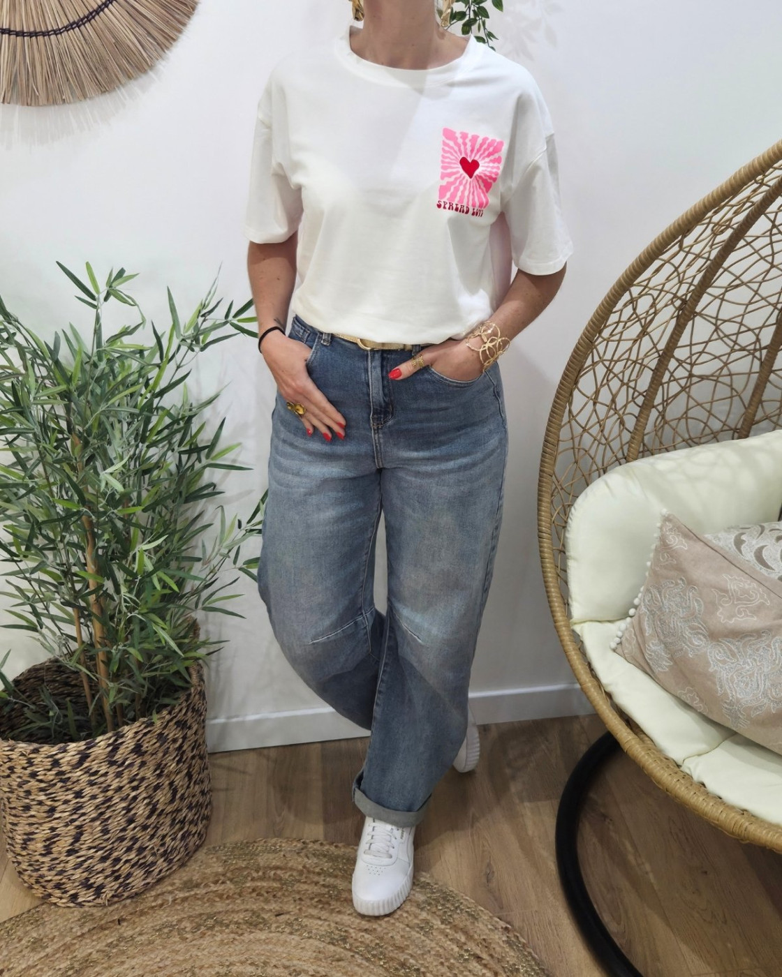 T-Shirt femme blanc Spread love rose et rouge