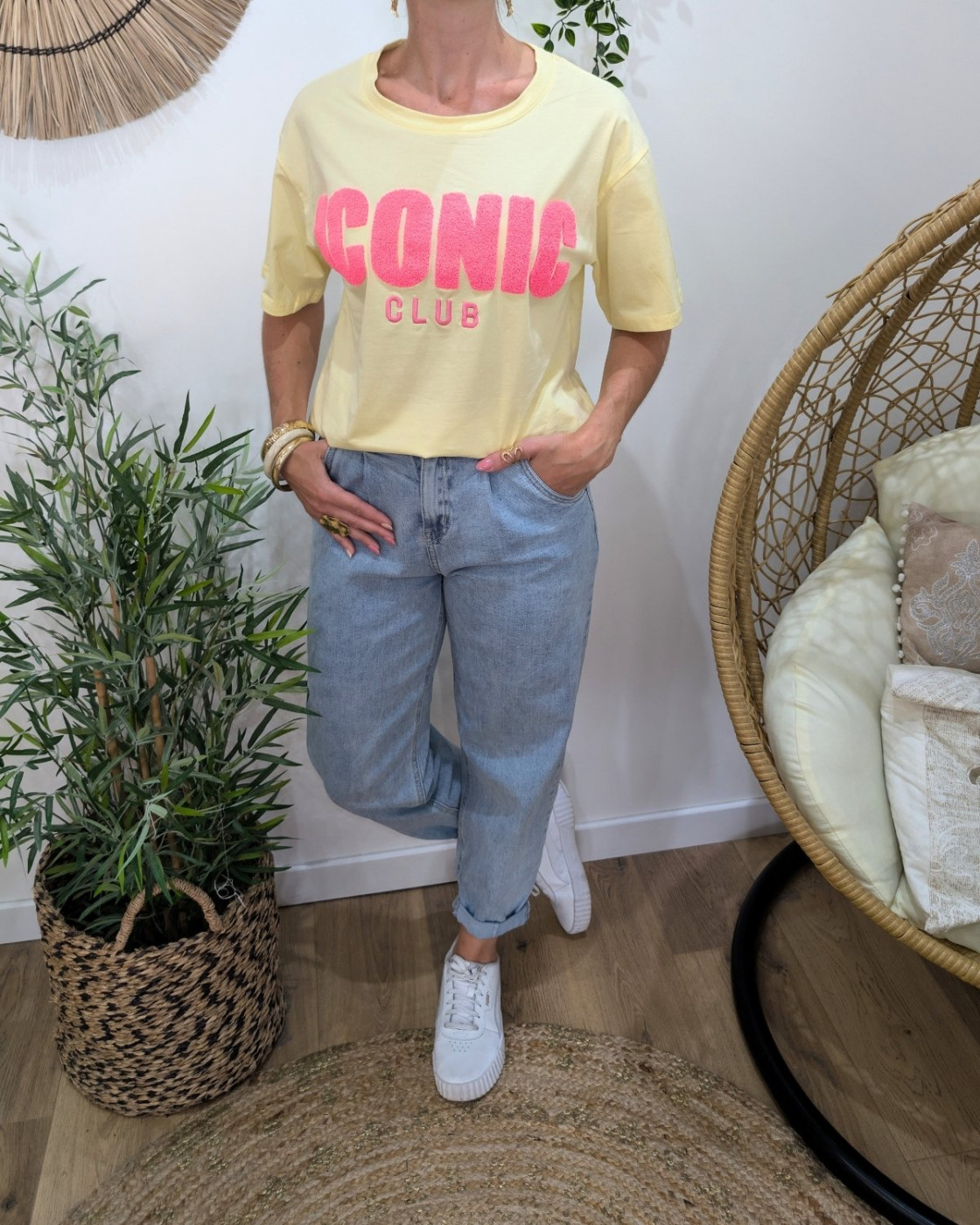 T-shirt femme jaune et rose fuchsia Iconic club 