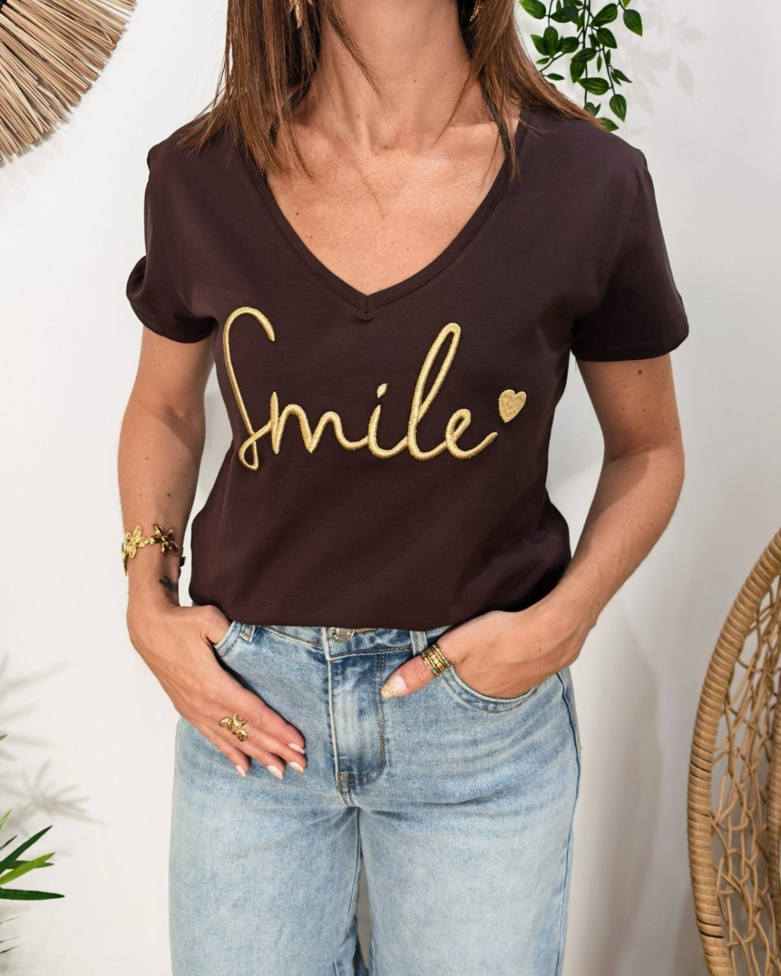 T-Shirt femme marron broderie smile doré