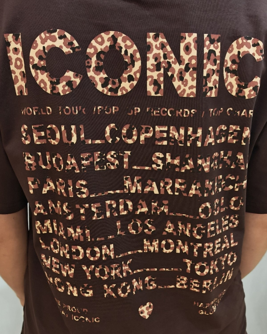T-shirt femme marron iconic léopard