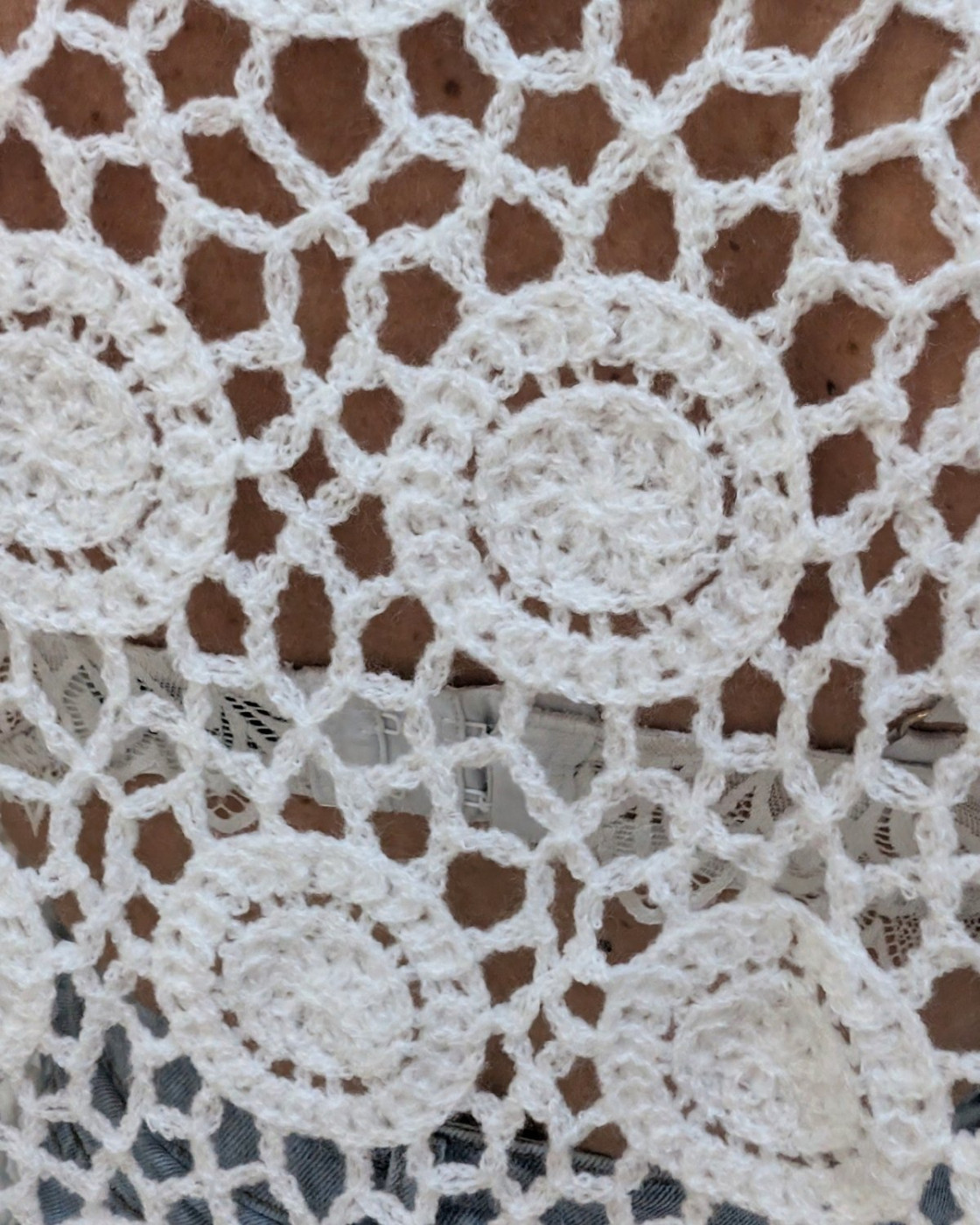 Top femme crochet manches longues blanc