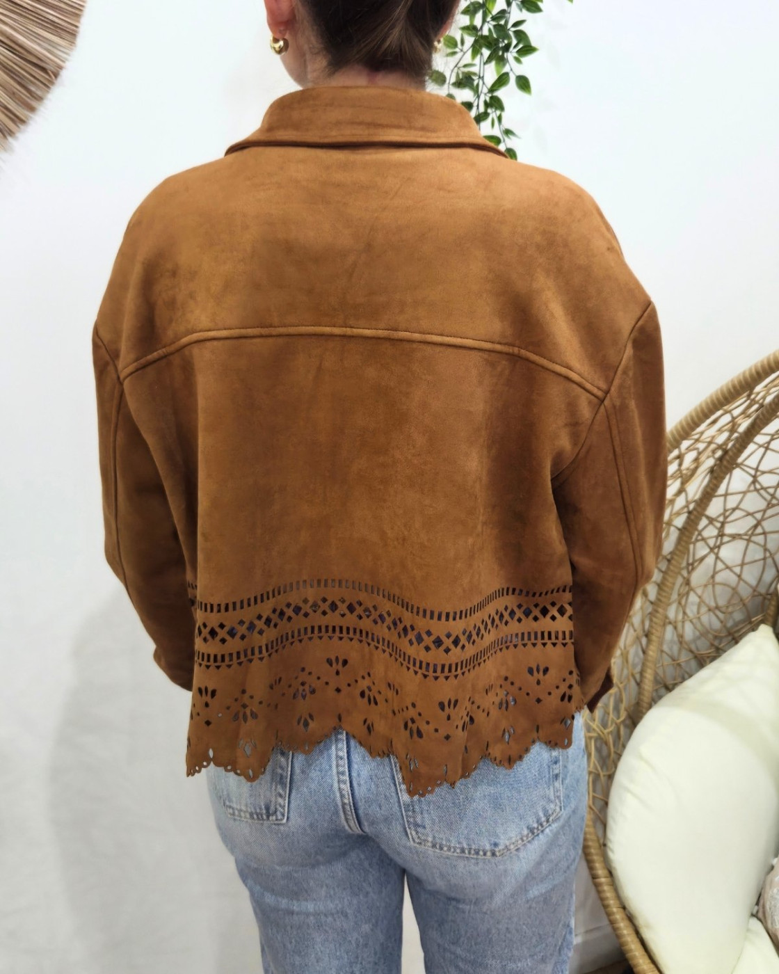 Veste femme suédine ajourée camel Ysoria