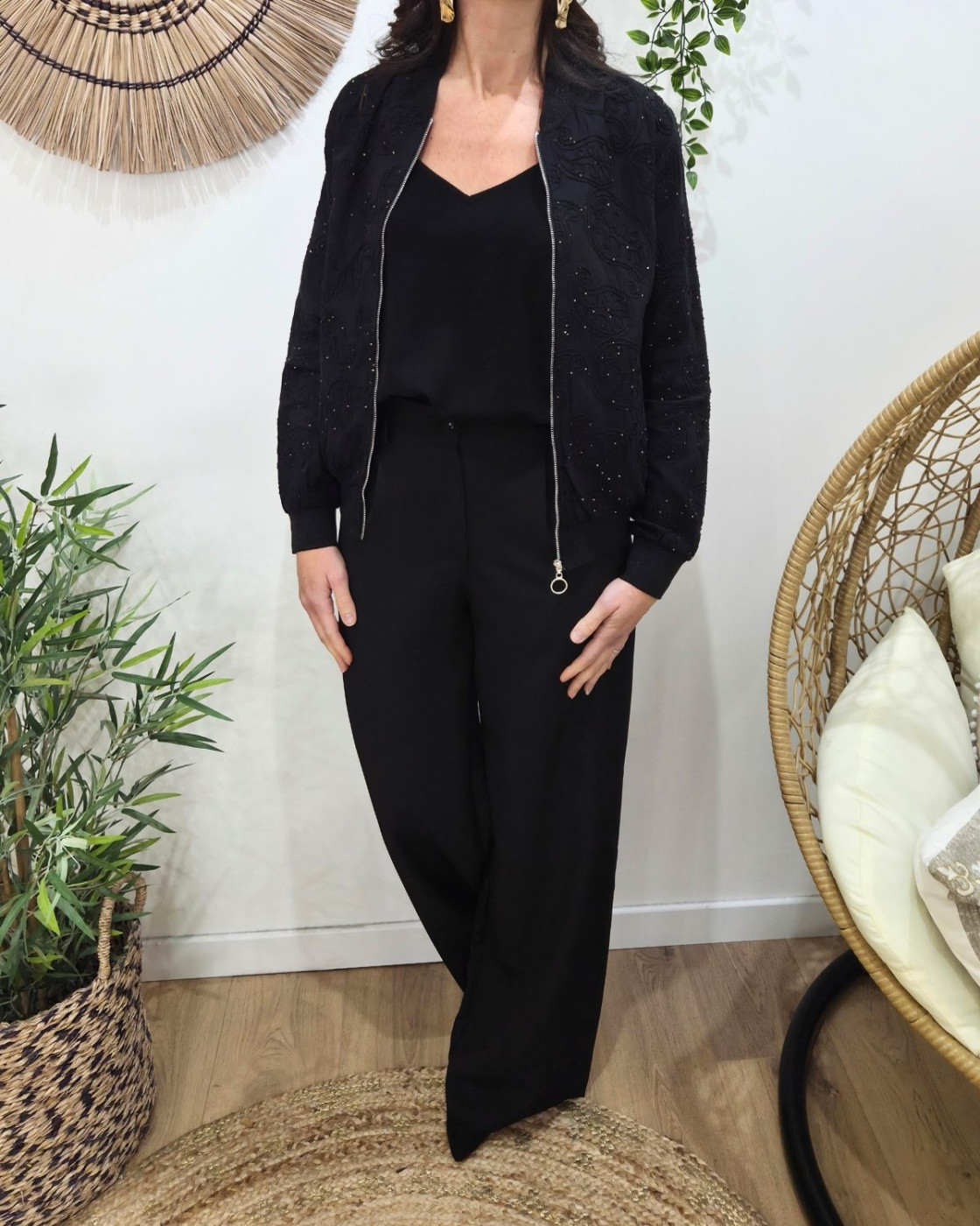 Bombers femme noir broderies cachemires et sequins dorés