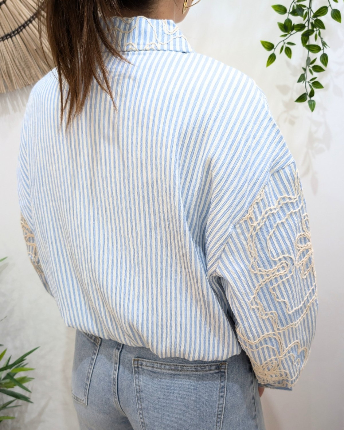 Bombers femme rayé à broderies beige et bleu ciel Adélija