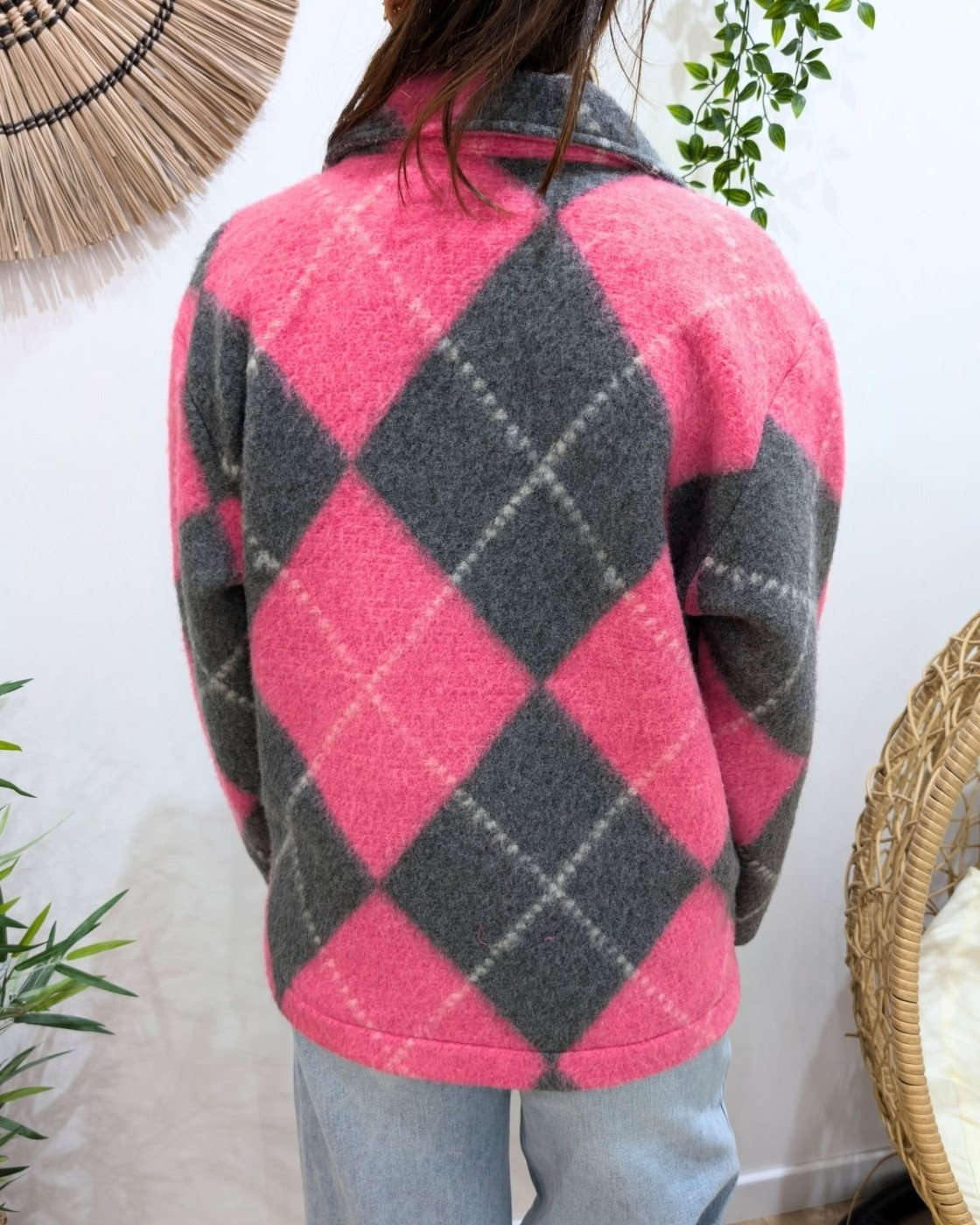 Veste épaisse femme losanges rose et gris