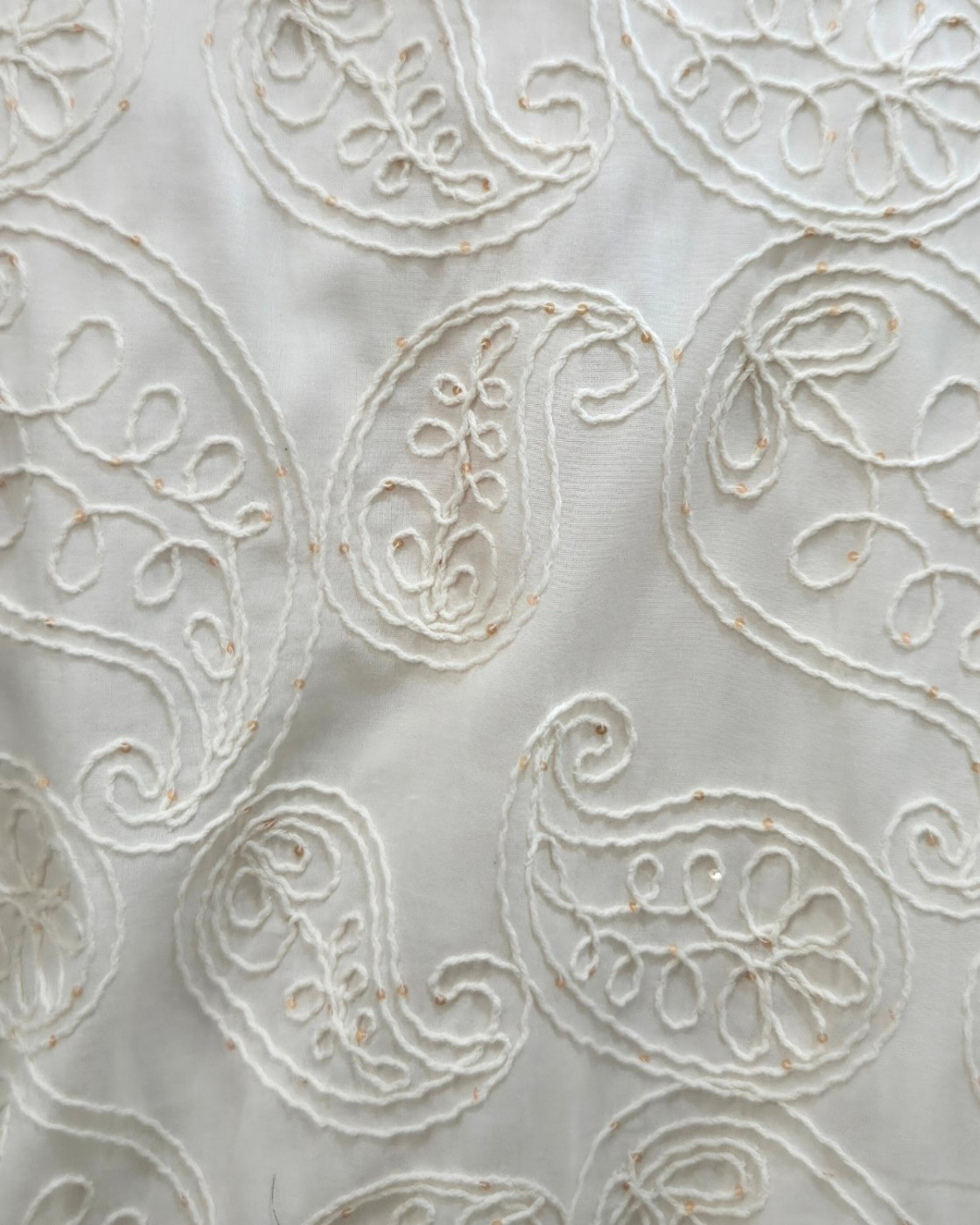 Bombers femme beige broderies cachemires et sequins dorés