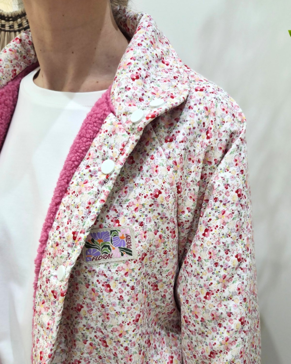 Veste femme à pressions imitation mouton réversible - rose floral