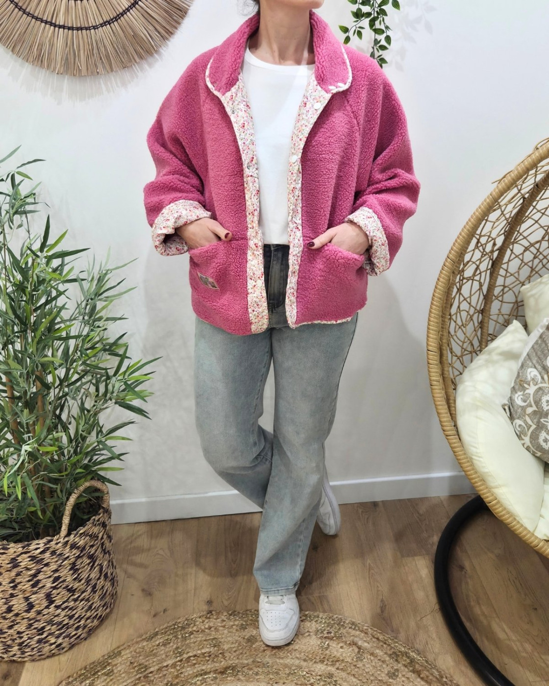 Veste femme à pressions imitation mouton réversible - rose floral