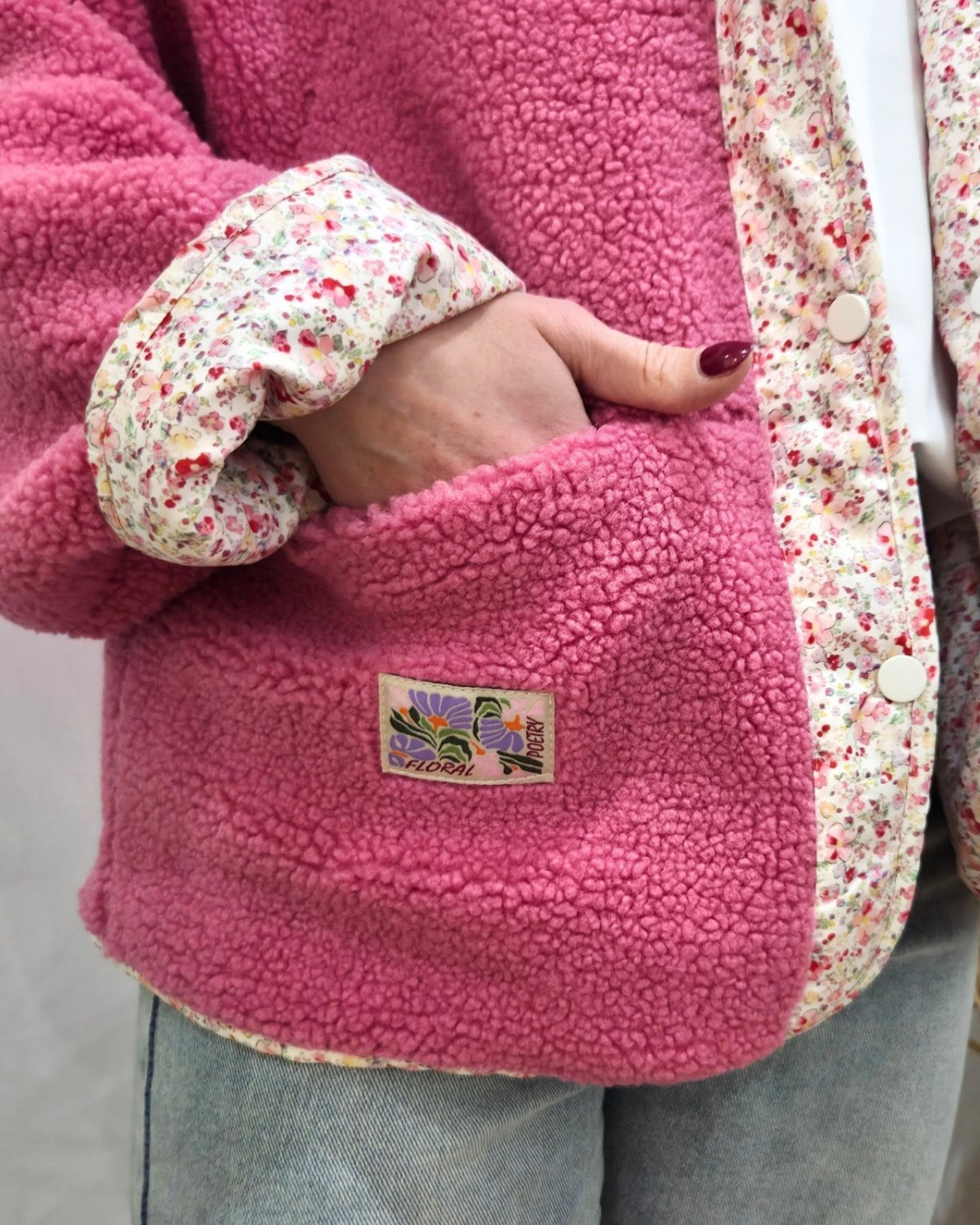 Veste femme à pressions imitation mouton réversible - rose floral