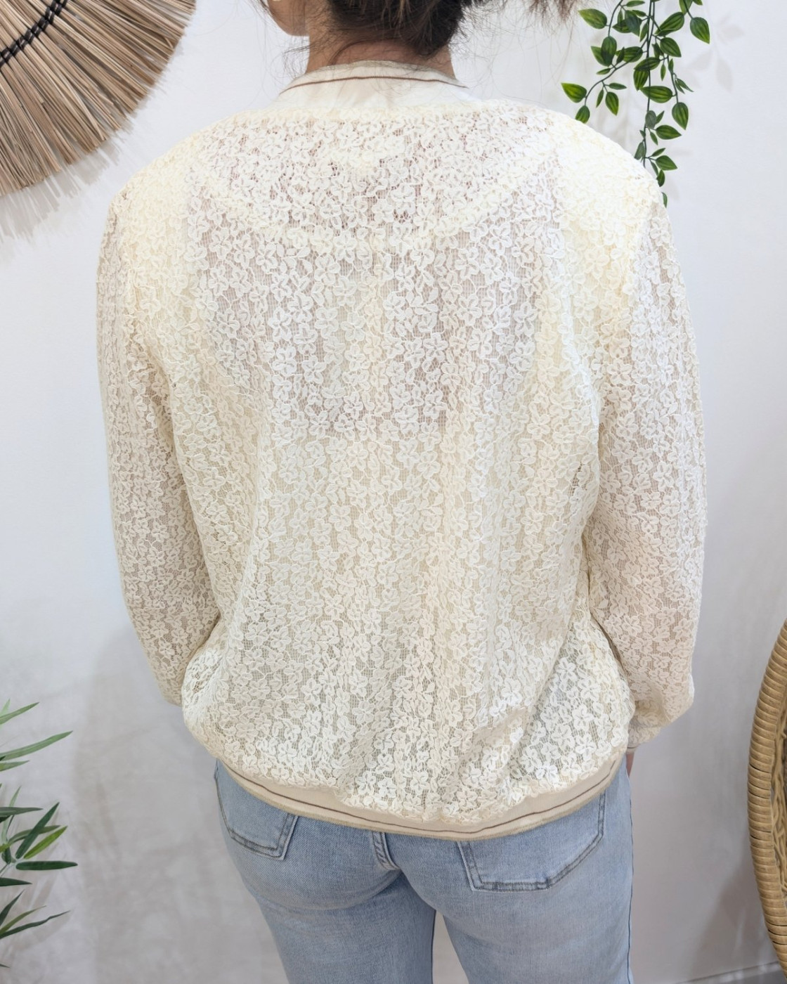 Bombers femme dentelle beige fleuri Isolda