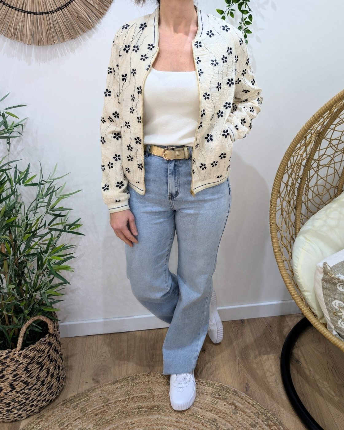 Bombers femme beige fleurs brodées marine Fiorella