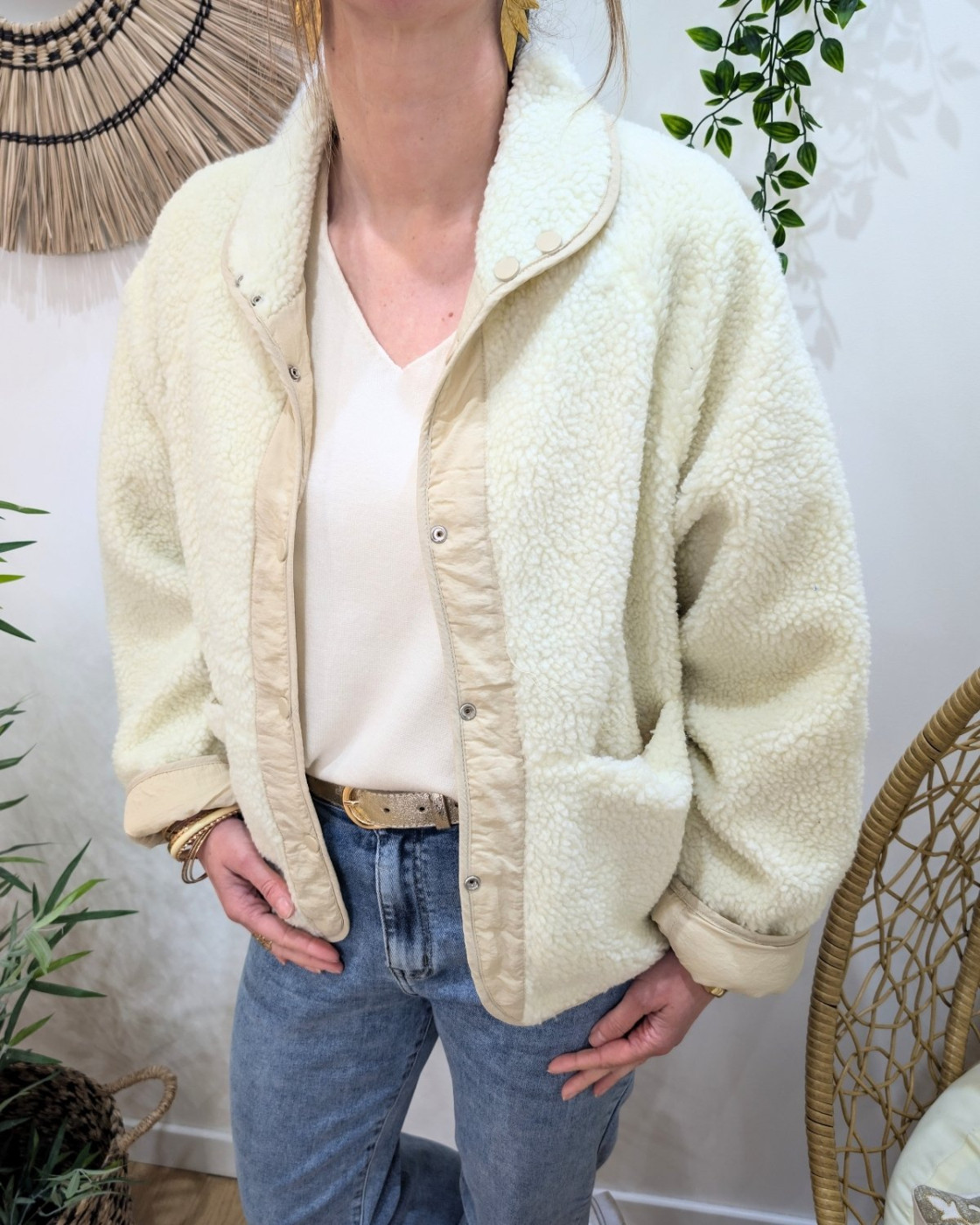 Veste femme beige à pressions imitation mouton réversible - unie