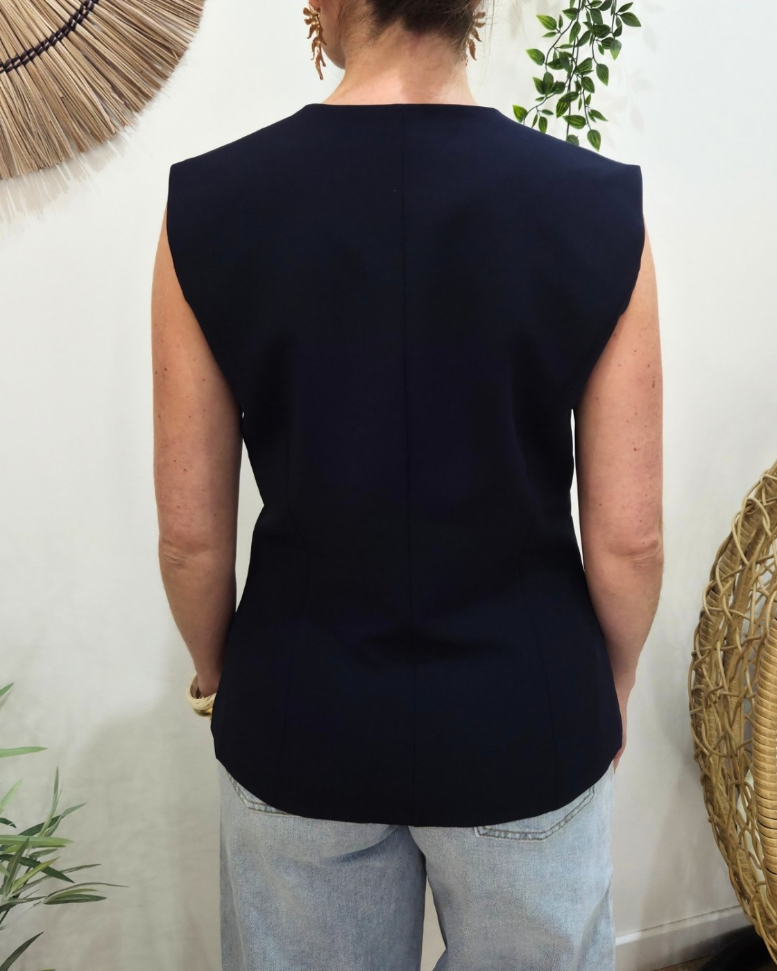 Veste sans manches femme marine boutons dorés Elio