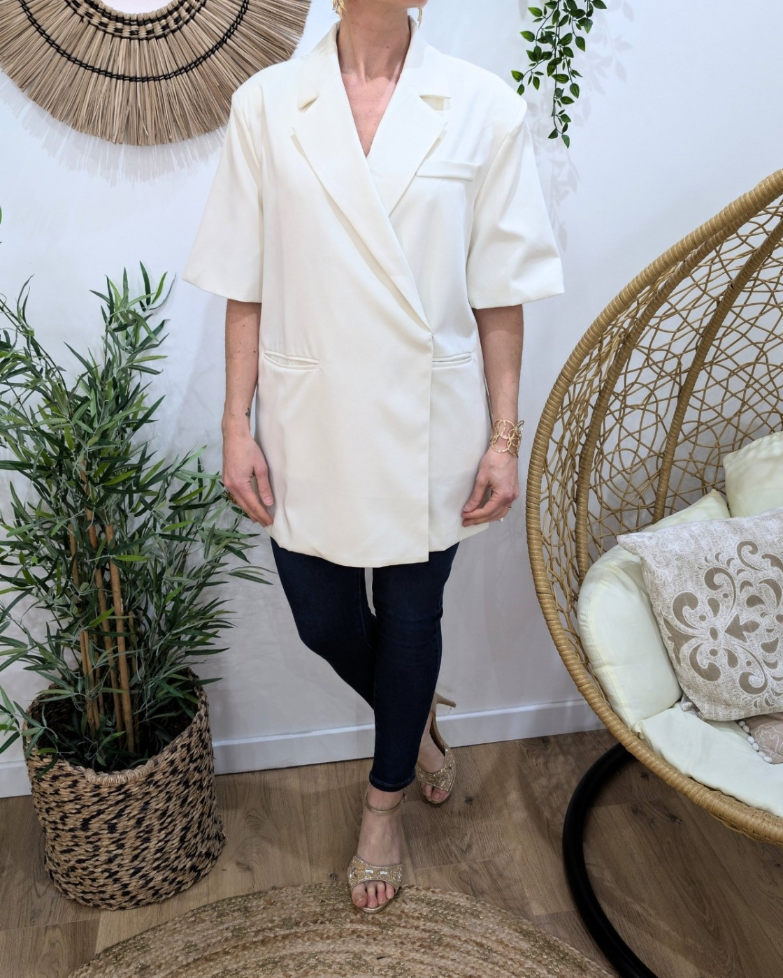 Blazer long femme manches courtes avec fentes sur les côtés écru 