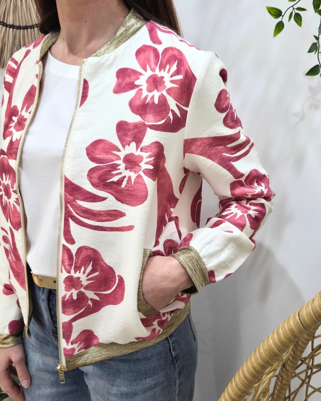 Bombers femme écru fleurs roses Ludovica