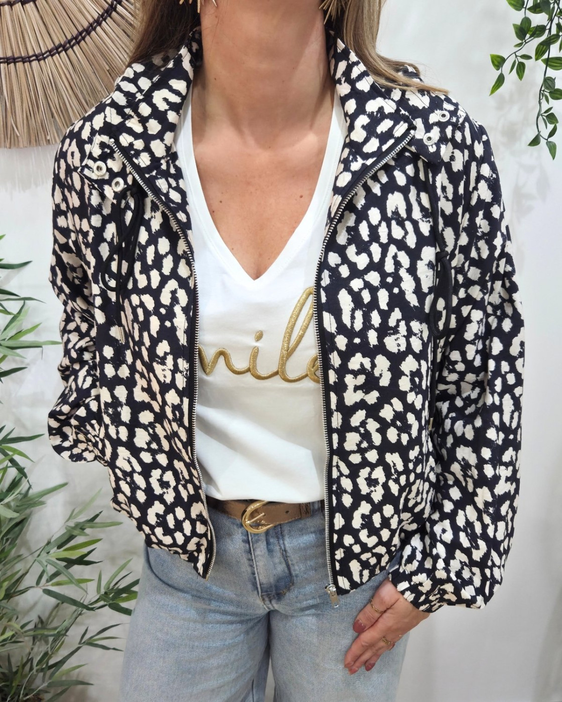 Veste femme à capuche léopard noire et beige
