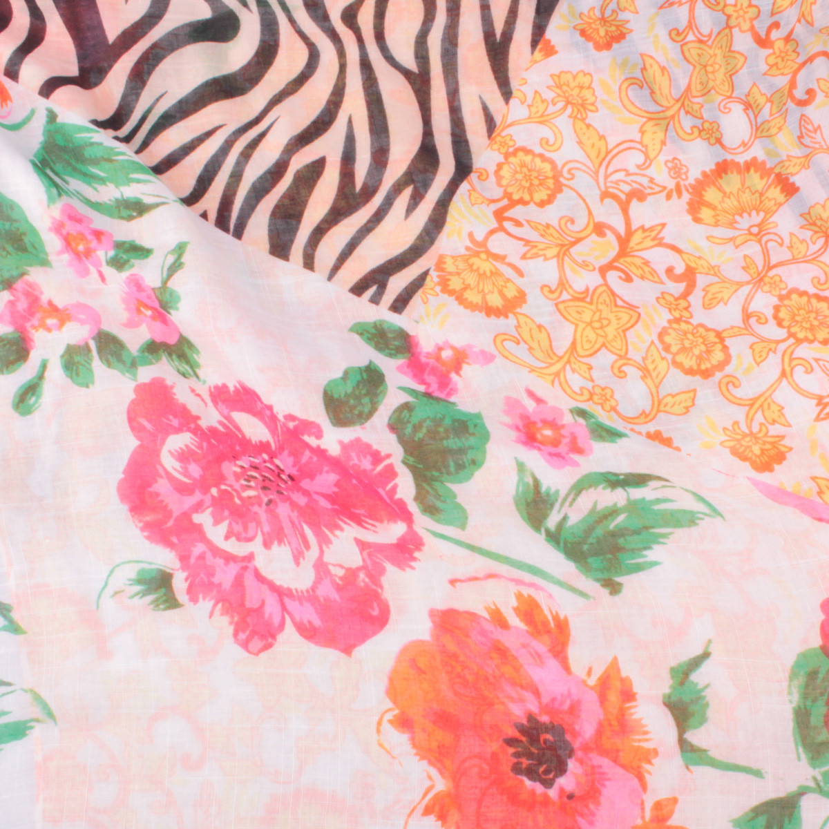 Echarpe orangée fleurs roses jaunes vertes et zebrures