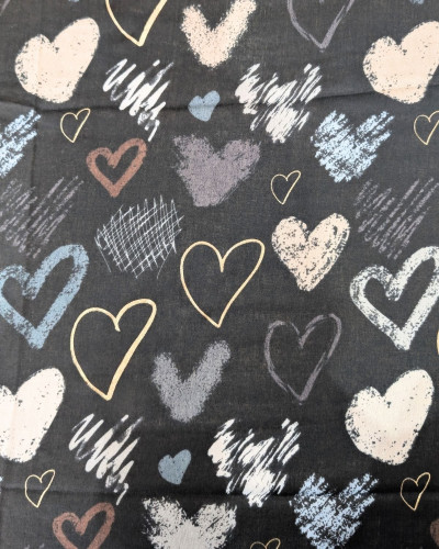 Echarpe femme coeurs et graff