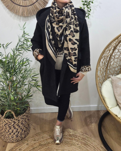 Echarpe femme léopard taupe et noire bordures rayées