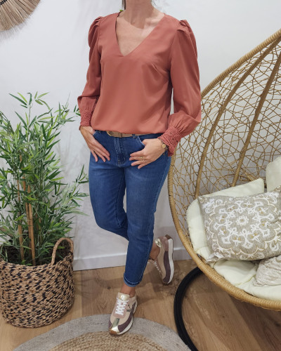 Blouse femme terracota manches brodées Aurora