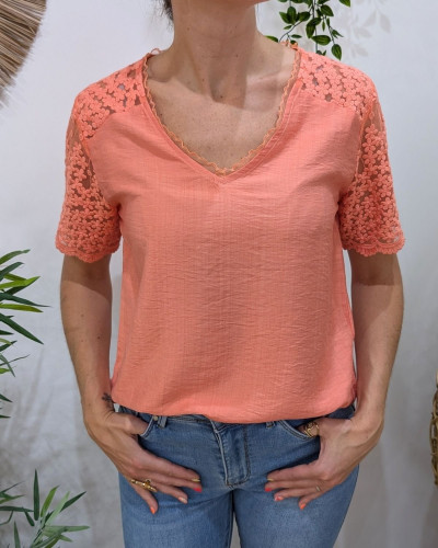 Blouse femme corail manches et dos dentelle fleurie Elaria