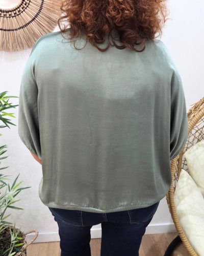 Blouse femme boutonnée satinée