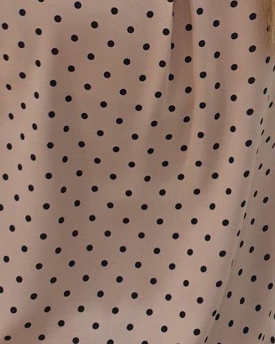 Chemisier nude à pois noirs