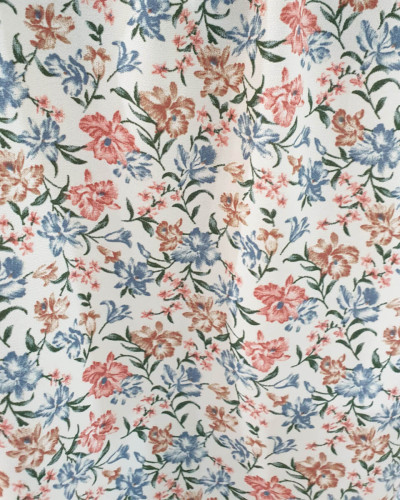 Chemisier beige à fleurs corail et bleues