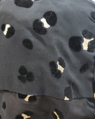 Chemisier femme noir motif leopard velours doré