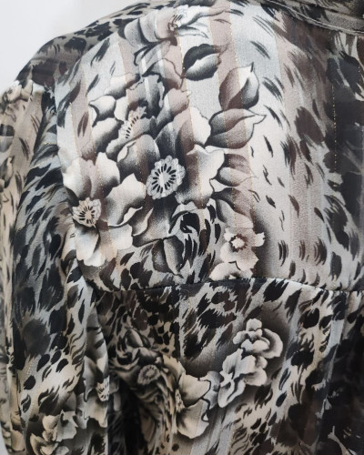 Chemisier femme gris fleuri Suzanna