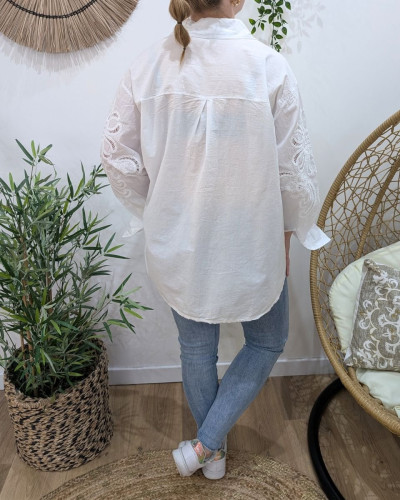 Chemisier femme oversize manches fleurs brodées ajourées