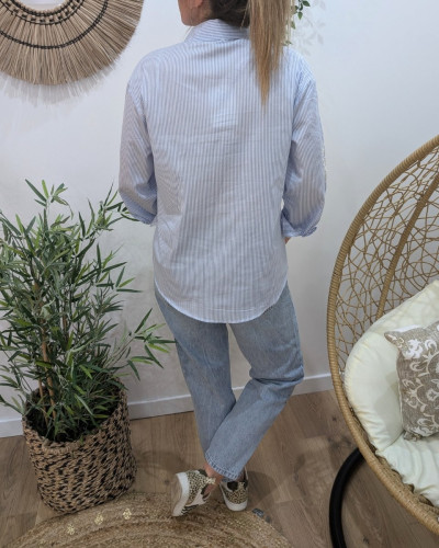 Chemisier femme rayé bleu ciel et blanc broderies coeurs