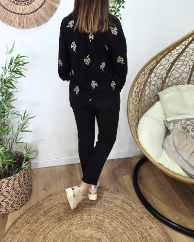 Chemisier femme noir broderies beiges Ambrine