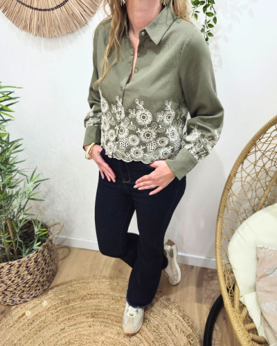 Chemisier femme kaki broderies fleuries beiges Soliane