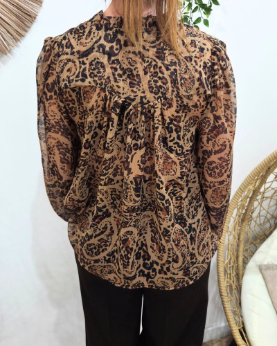Chemisier voilage femme léopard camel Yara