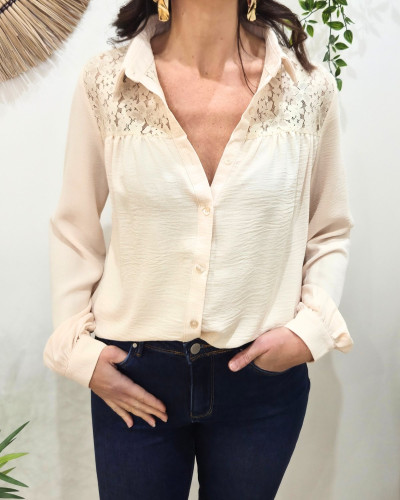 Chemisier femme beige poitrine dentelle Olwen