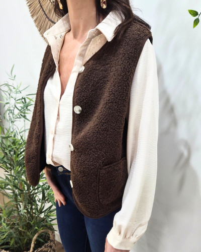 Gilet femme sans manche bouclettes marron choco Alya