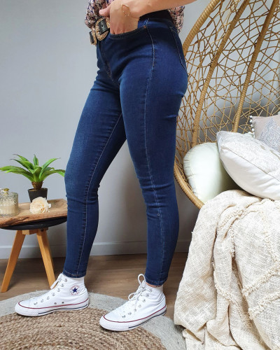 Jean femme bleu foncé légèrement délavé skinny taille haute